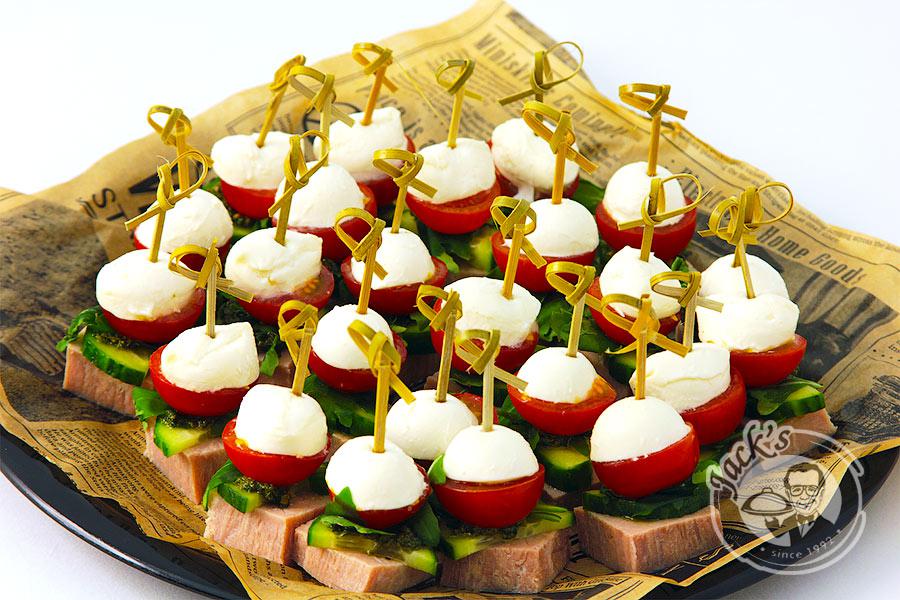 Deluxe Meat Canape "King's Power" 24 pcs