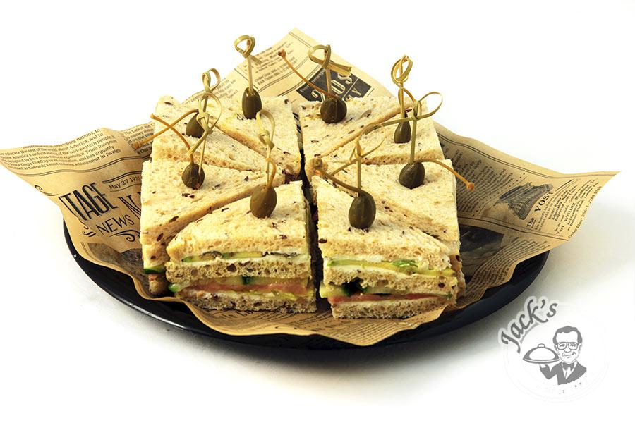 Deluxe Sandwich "Kirklis" 8 pcs