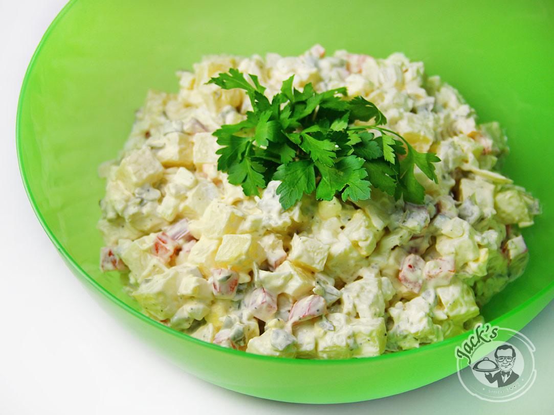 American Potato Salad in the bowl 2200 g