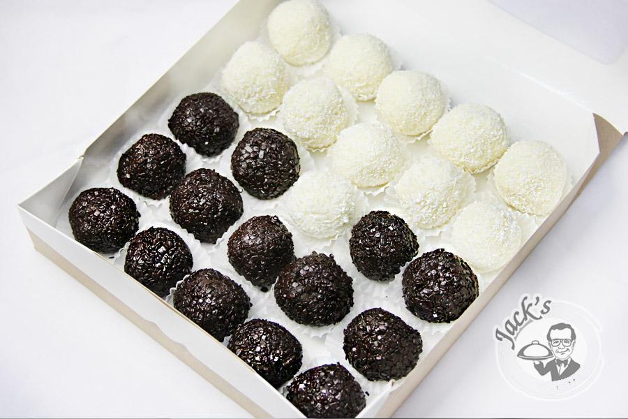 Assorted  Handmade Chocolates «Pearl Jewelry Box» 25 pcs