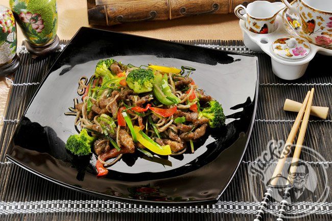 Beef with Buckwheat Noodles 300 g